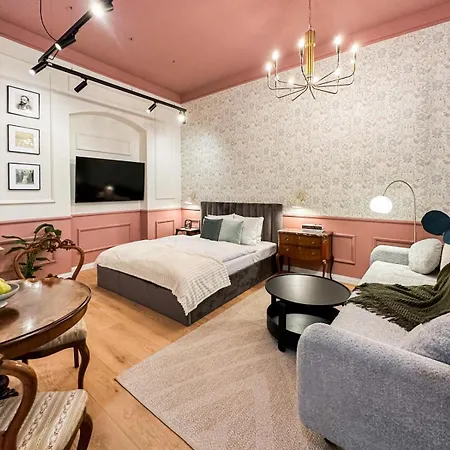 Turnkey I Antonin Dvorak Apartments Prague Room photo