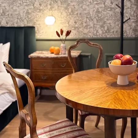Turnkey I Antonin Dvorak Apartments Prague Room photo