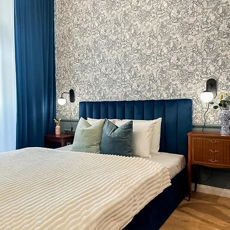 Turnkey I Antonin Dvorak Apartments Prague Room photo