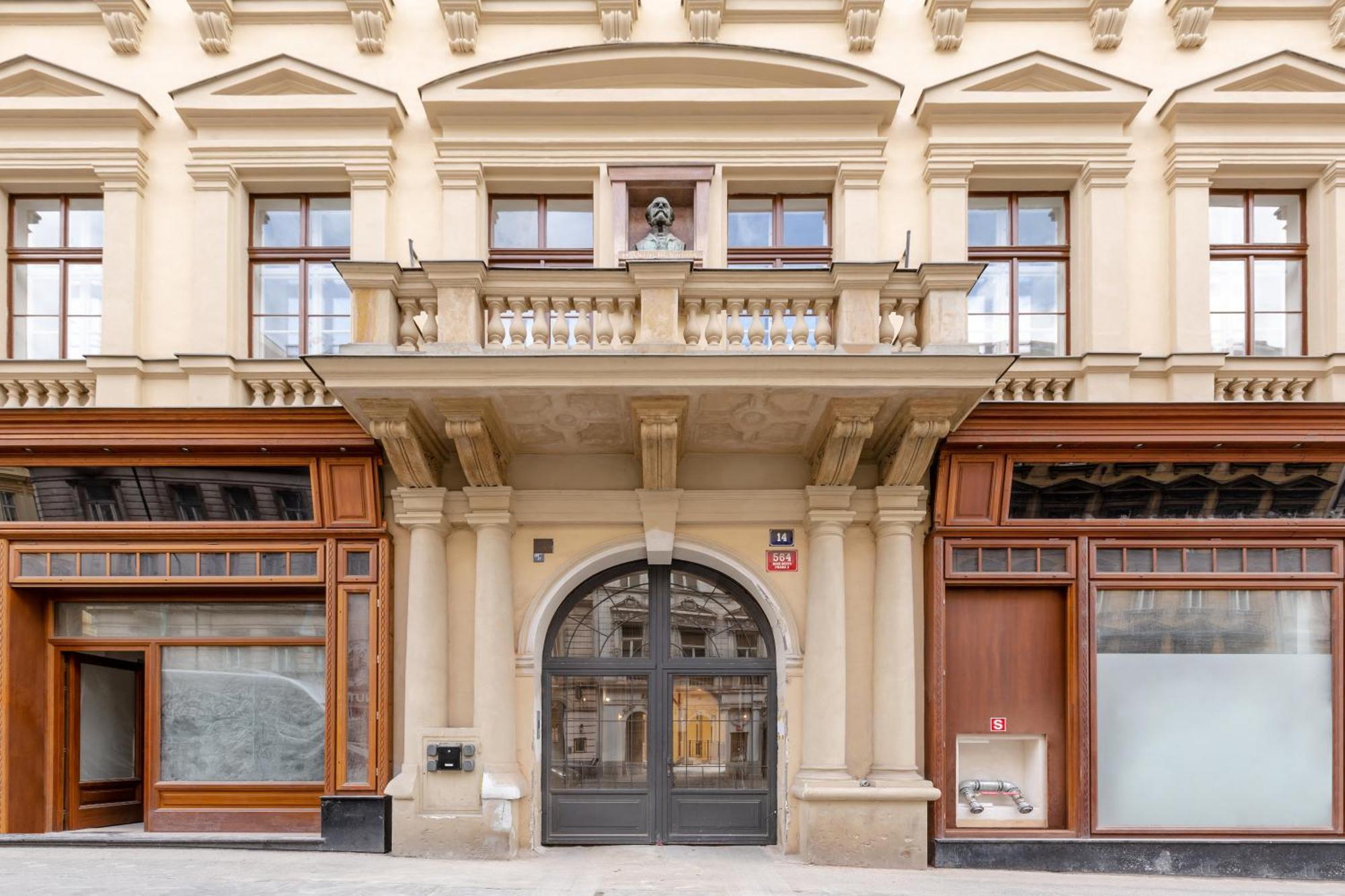 Turnkey I Antonin Dvorak Apartamento