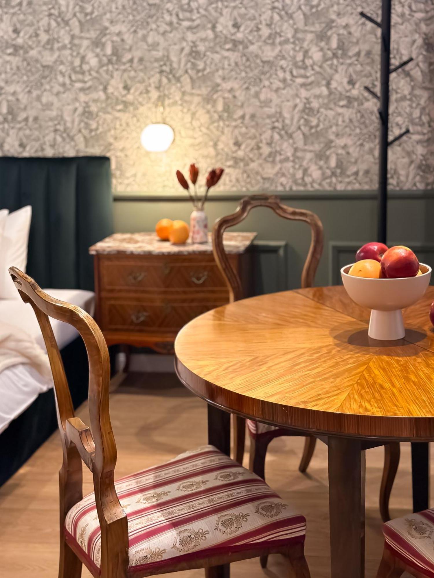 Apartamento Turnkey I Antonin Dvorak *